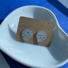 Load image into Gallery viewer, Solid Silver Upside Down Teardrop Studs with Hammered Texture
