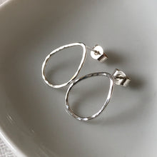 Load image into Gallery viewer, Hammered Silver Teardrop Stud Earrings
